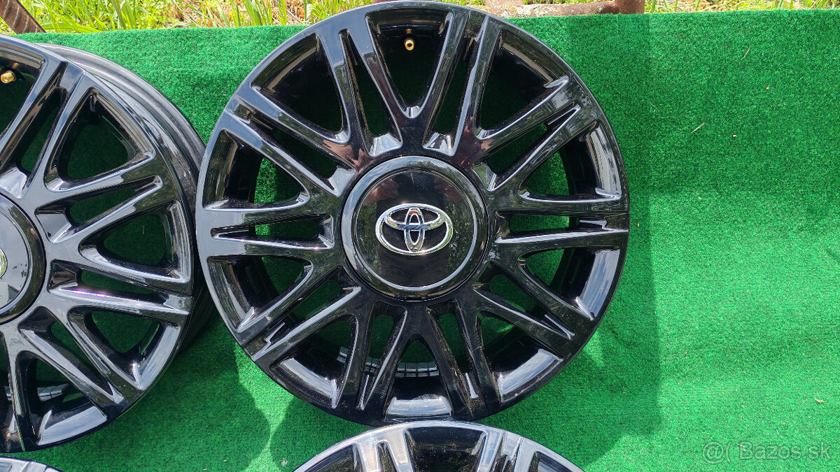 4x100 R15 --- TOYOTA AYGO , iQ - 3