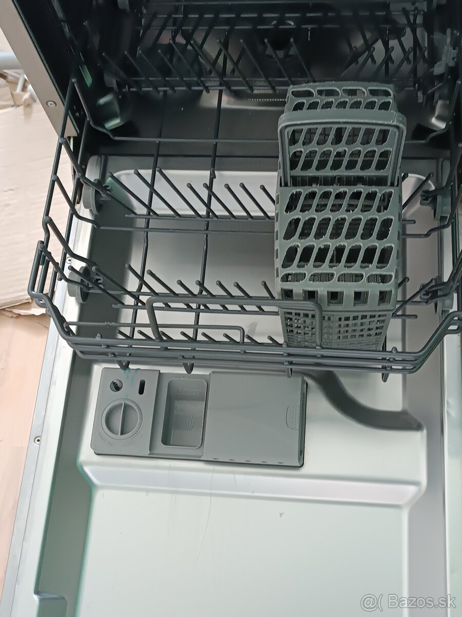 Umývačka riadu 45 - 3