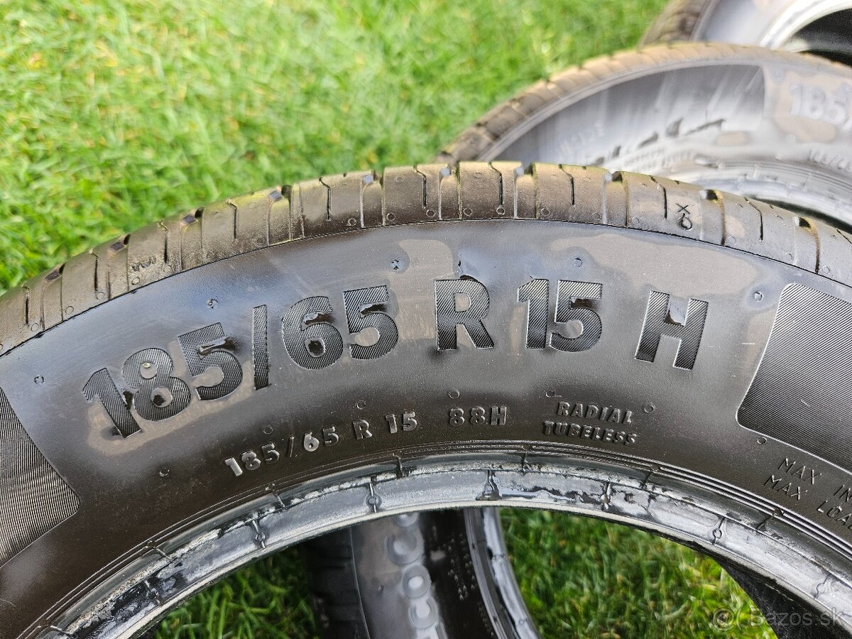 Continental 185/65R15 - 3