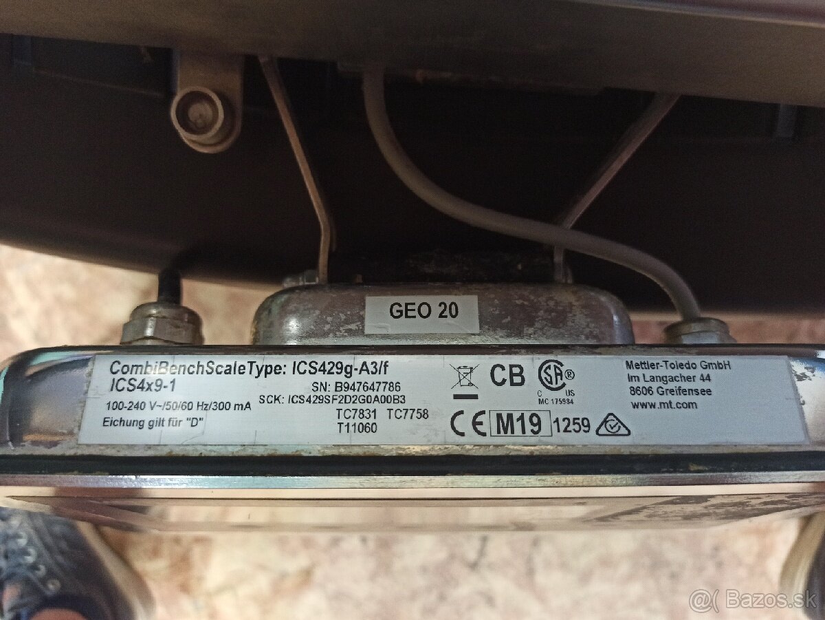 Mettler Toledo ICS429 - 3