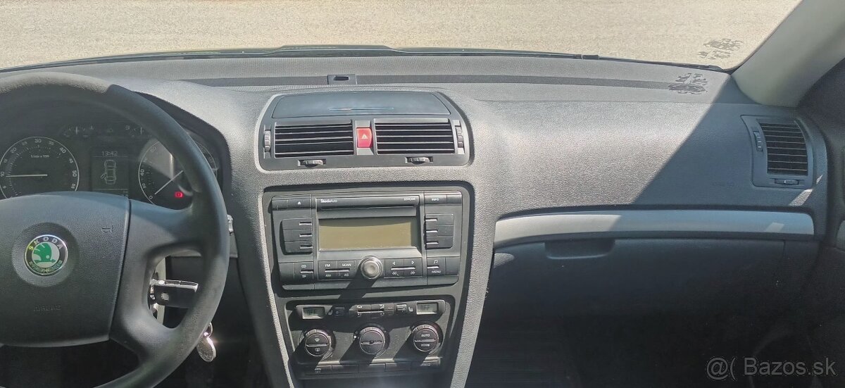 Škoda Octávia II 1,9 TDI - 3