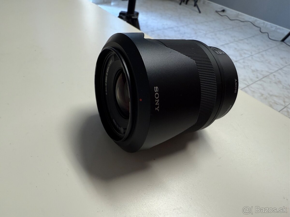Objektív Sony FE 28-70mm F3,5-5,6 OSS - 3