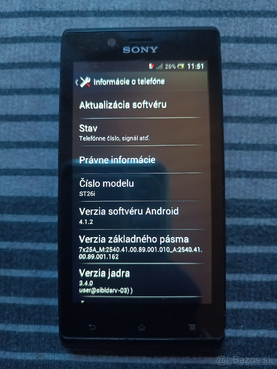 Sony Xperia J - 3