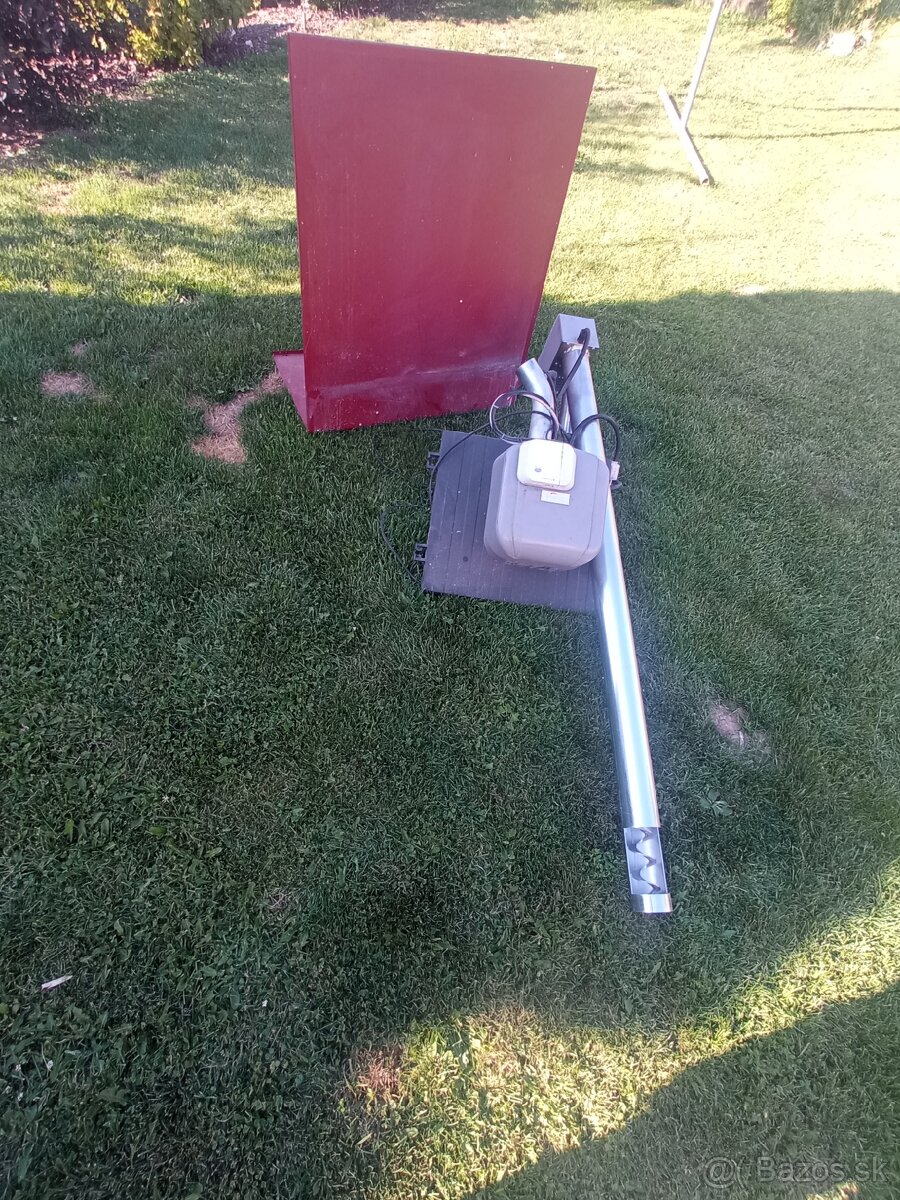 Predám horák na pelety Ferolli - 3