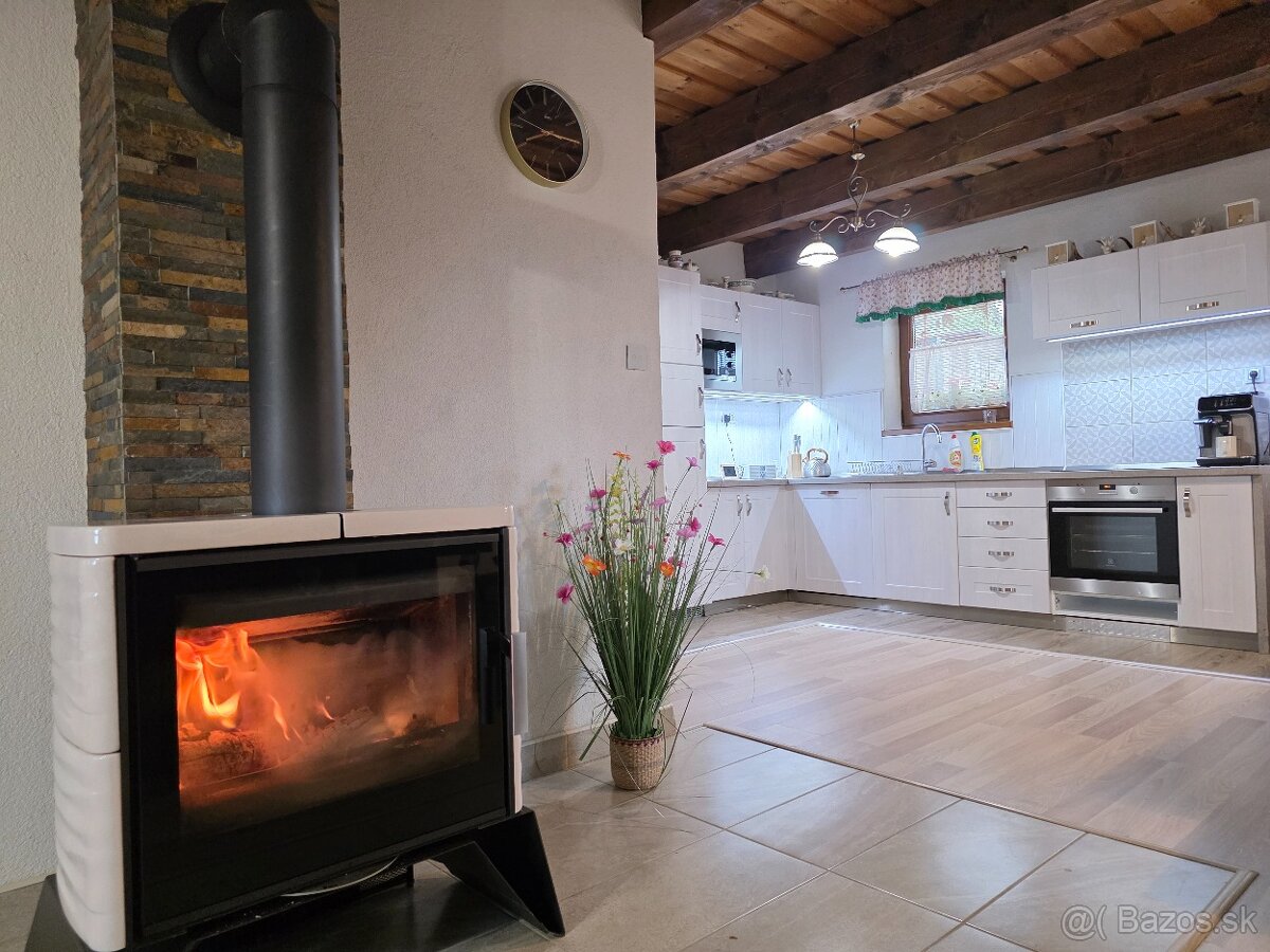 AKCIA Chata Tatry s wellness od 100,-eur/noc/celá chata - 3