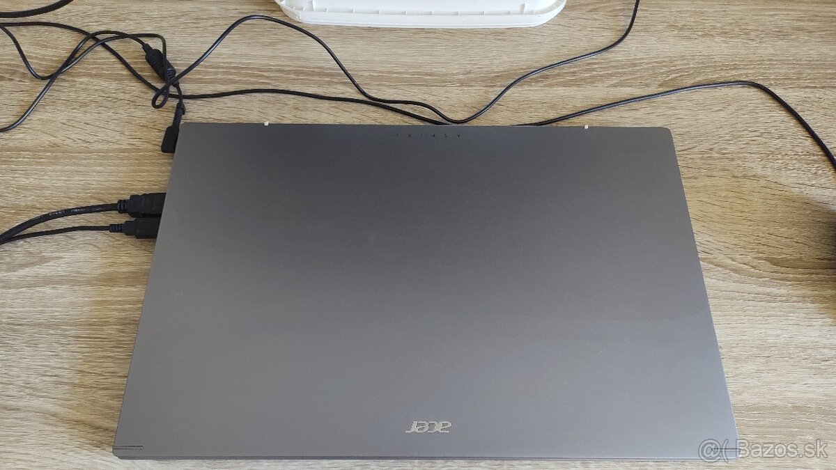 17.3 - 120U - intel 14.gen - 16GB LPDDR5 - 512GB - 3