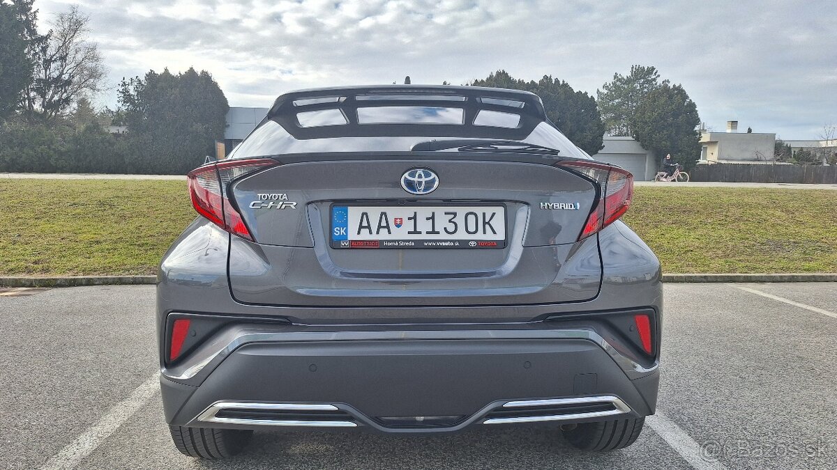 Toyota C-HR 2,0 Hybrid Dynamic Force 184 k e-CVT STYLE - 3
