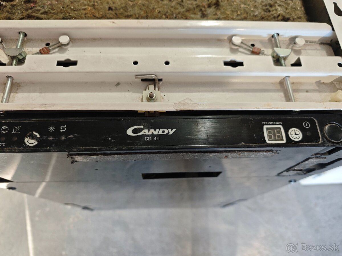 Predam vstavanu umyvacku riadu 45 CANDY CDI 45. - 3
