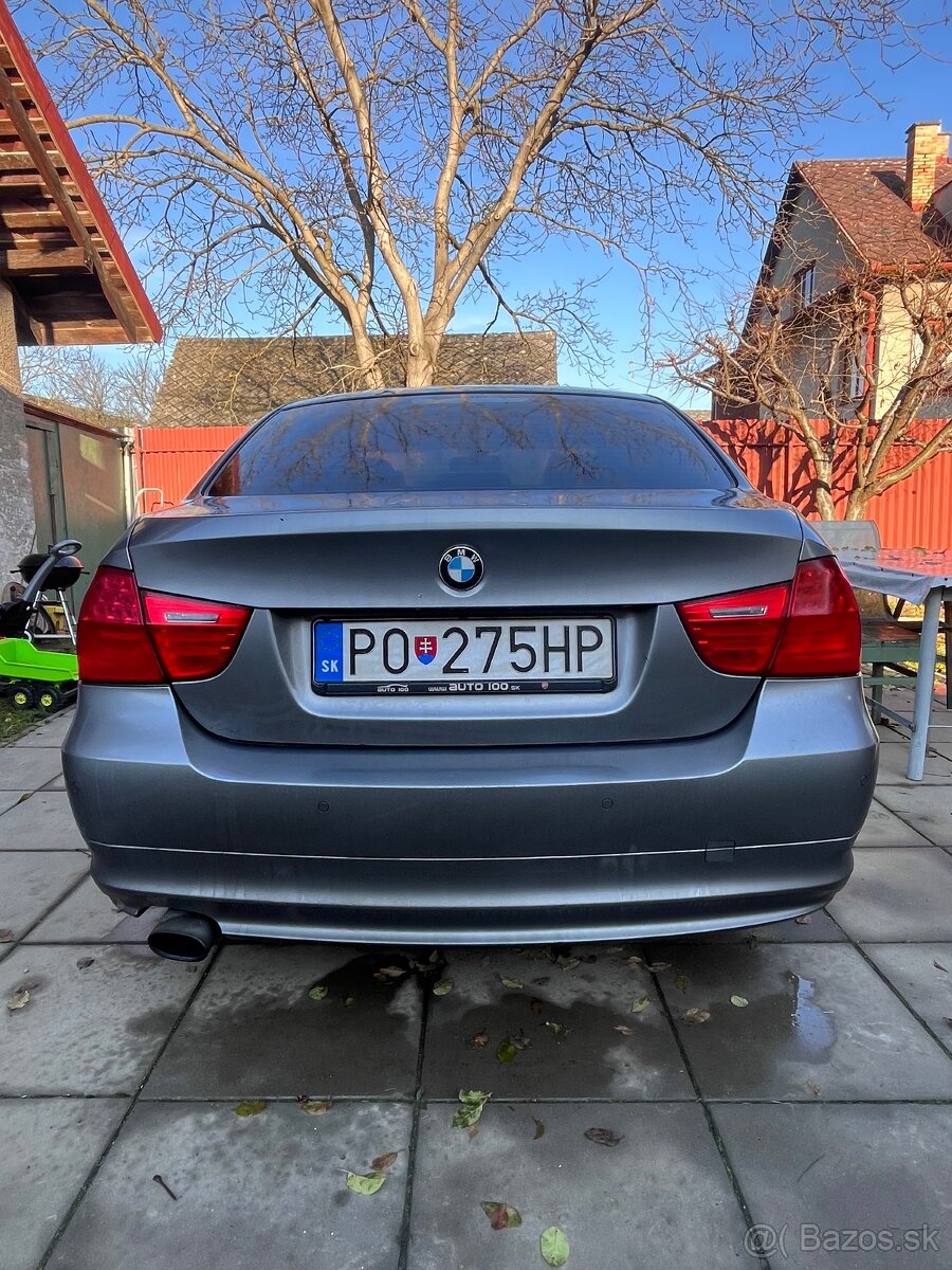 Predám BMW E90 320d facelift - 3