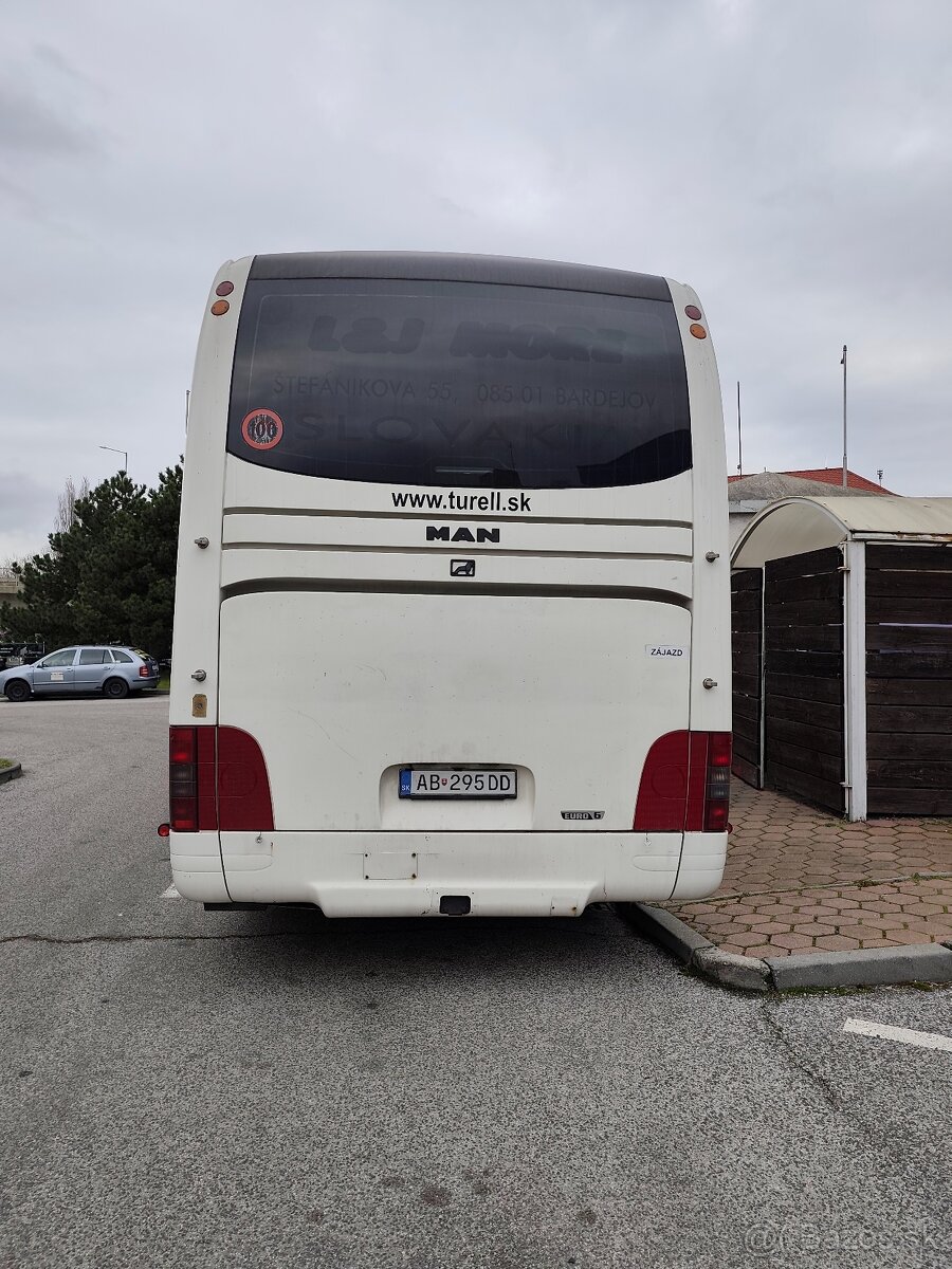 MAN lion's coach R07 - 3