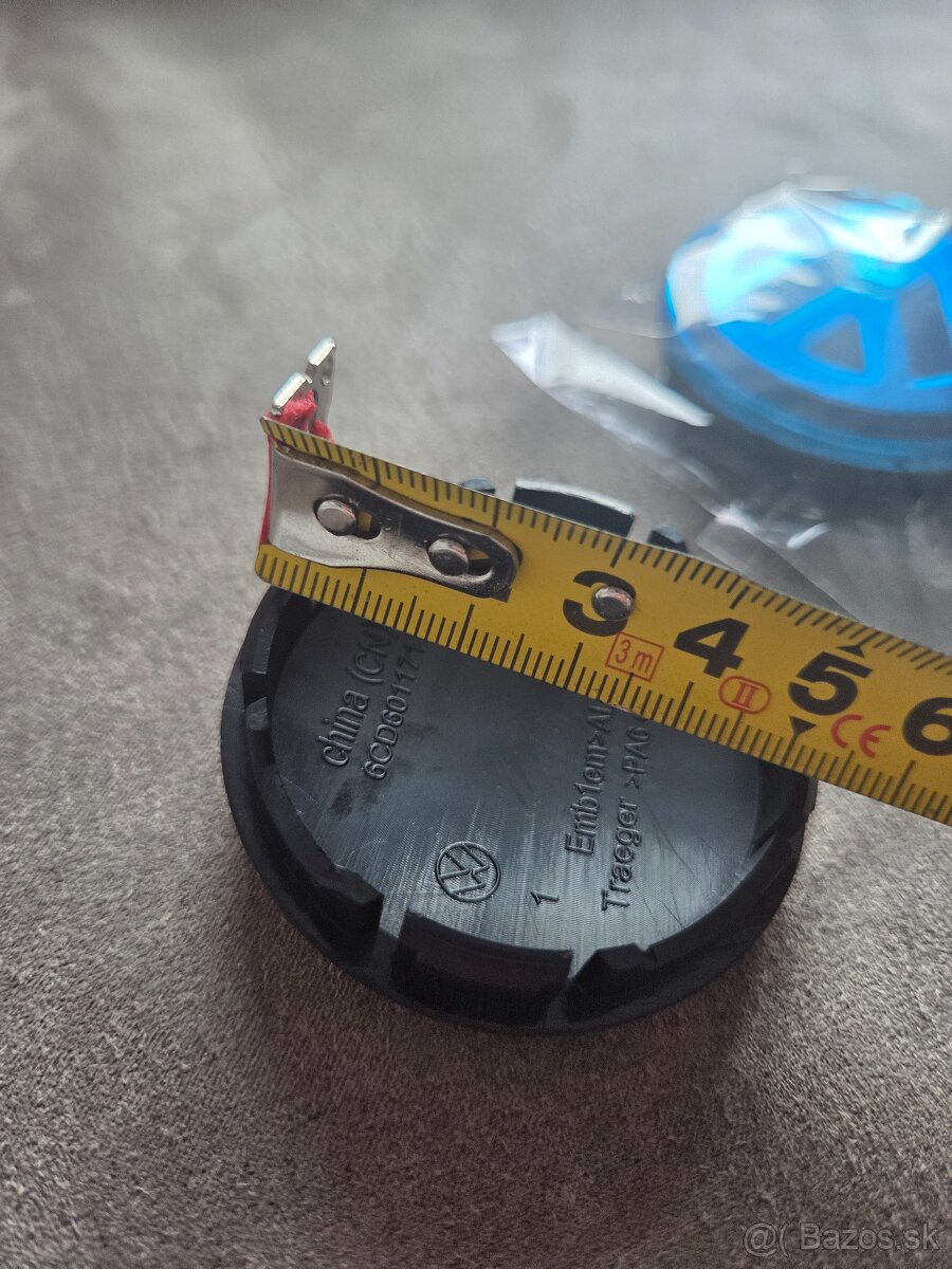 Predám stredové krytky Volkswagen – priemer 56 mm (sada 4 ks - 3