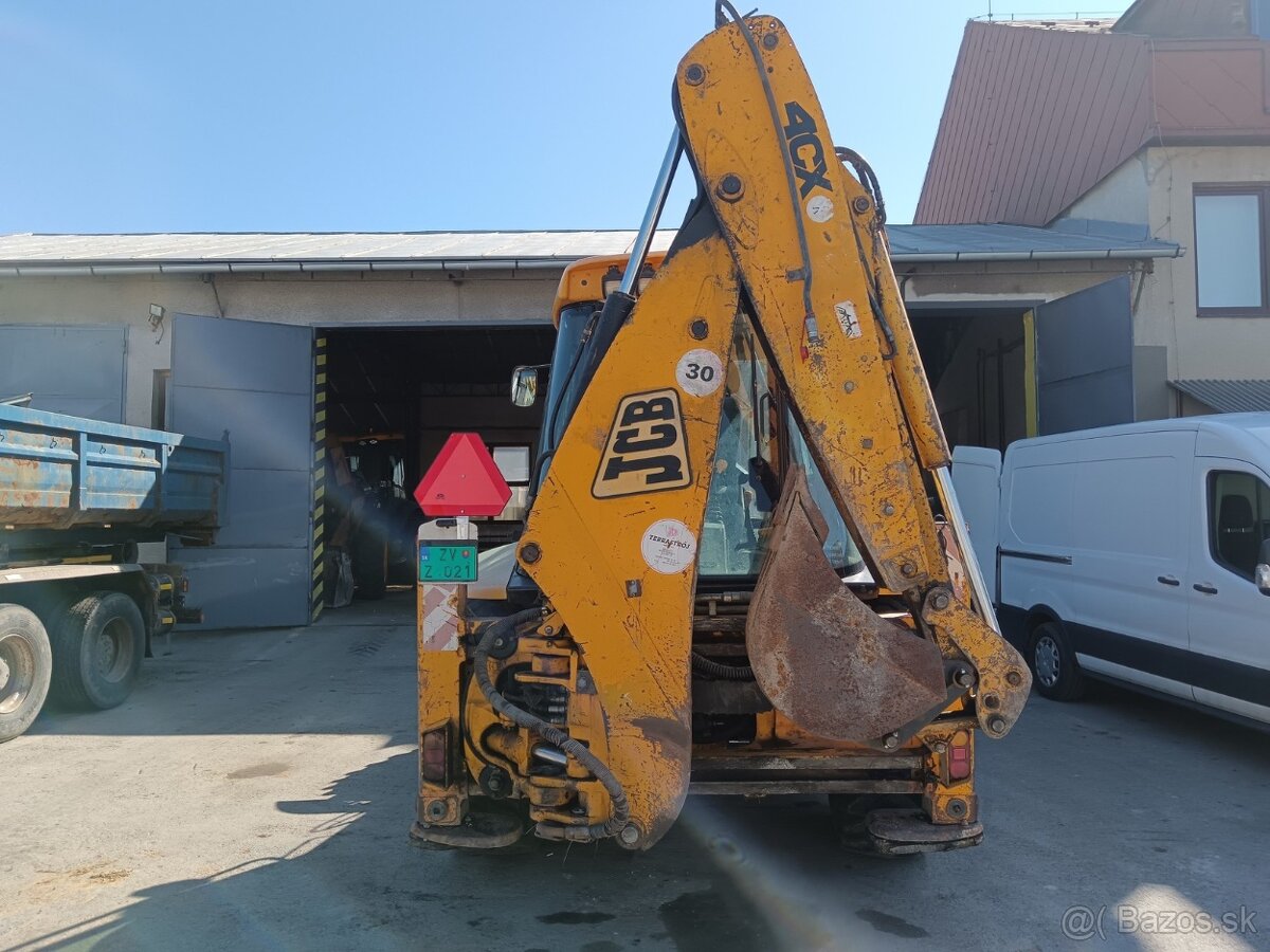 JCB 4CX - 3
