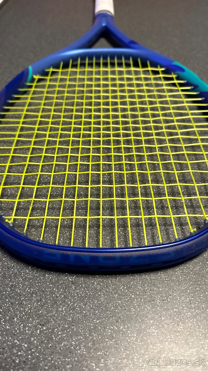 Tenisová raketa YONEX - 3