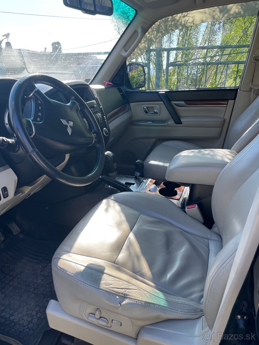 Mitsubushi pajero IV - 3