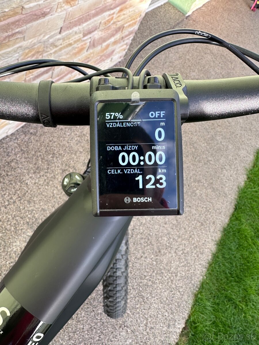 CUBE STEREO HYBRID 120 SLX 750 - 3