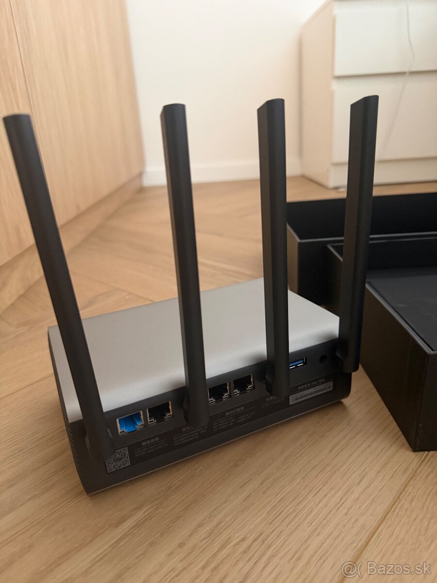 Predam router Xiaomi Mi Pro R3P - 3