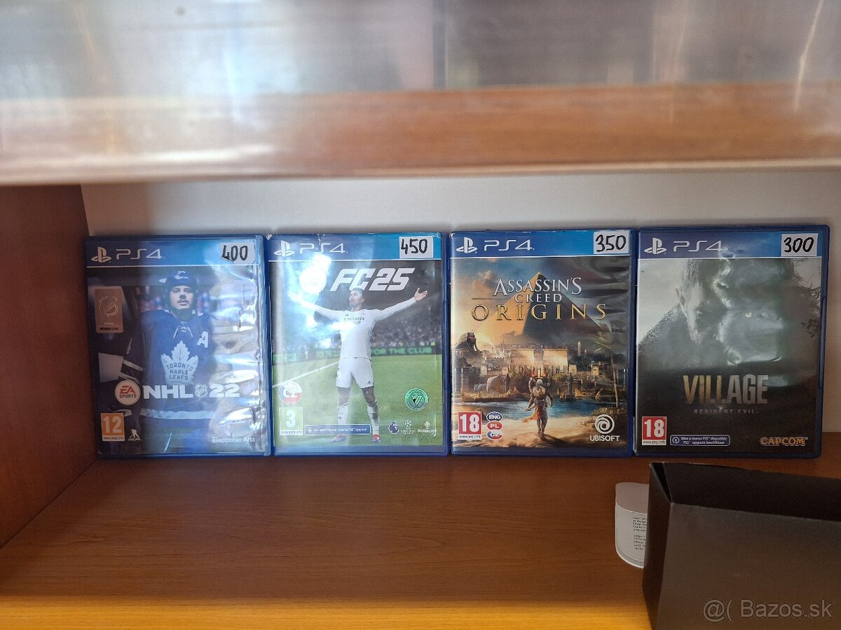hry na PS 4 - 3