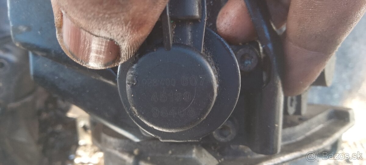 Vstrekovacie čerpadlo Citroen C5 III 2009 - 3