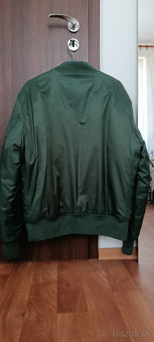 Zelená a čierna bombera Urban Classics - 3