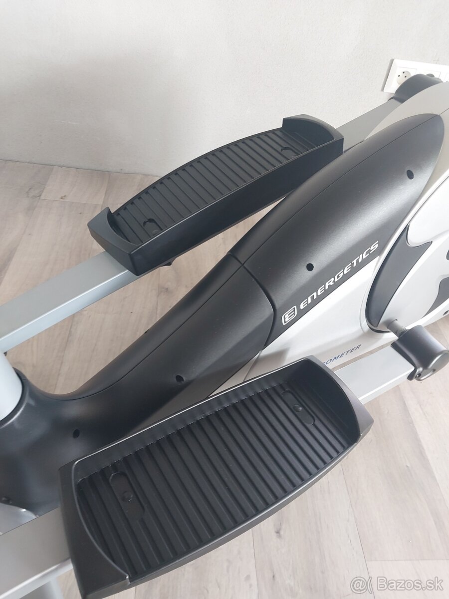posilovací stroj - stacionárny bicykel - 3