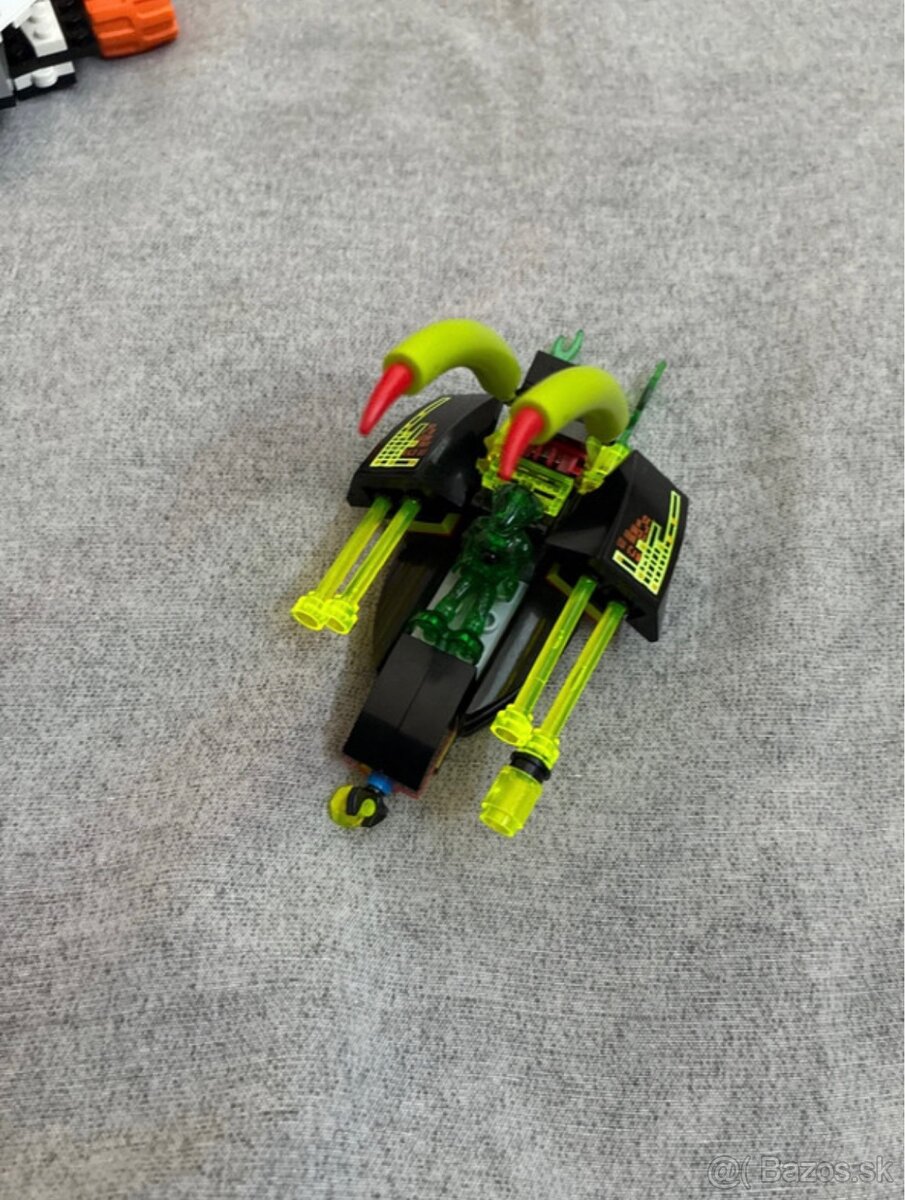 LEGO 7647 MX-41 Switch Fighter (Mars Mission 2008) - 3