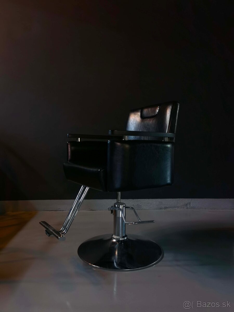 Barberské kreslo - 3