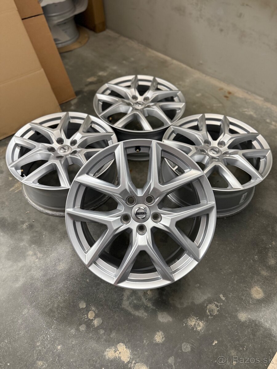 Hliníkové disky Volvo XC60 - 5x108 R18 Volvo XC40 , V90 - 3