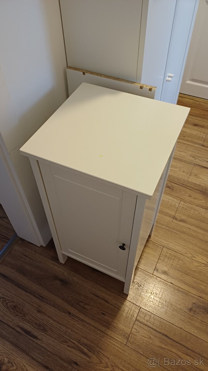 Nočný stolík Ikea - 3