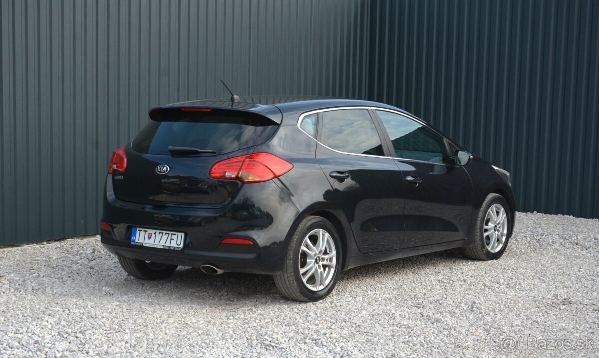 KIA Cee’d 1.6 CRDi, SR. voz - 3