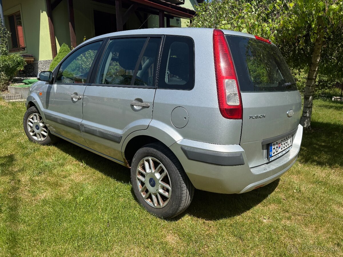 Predám Ford Fusion - 3