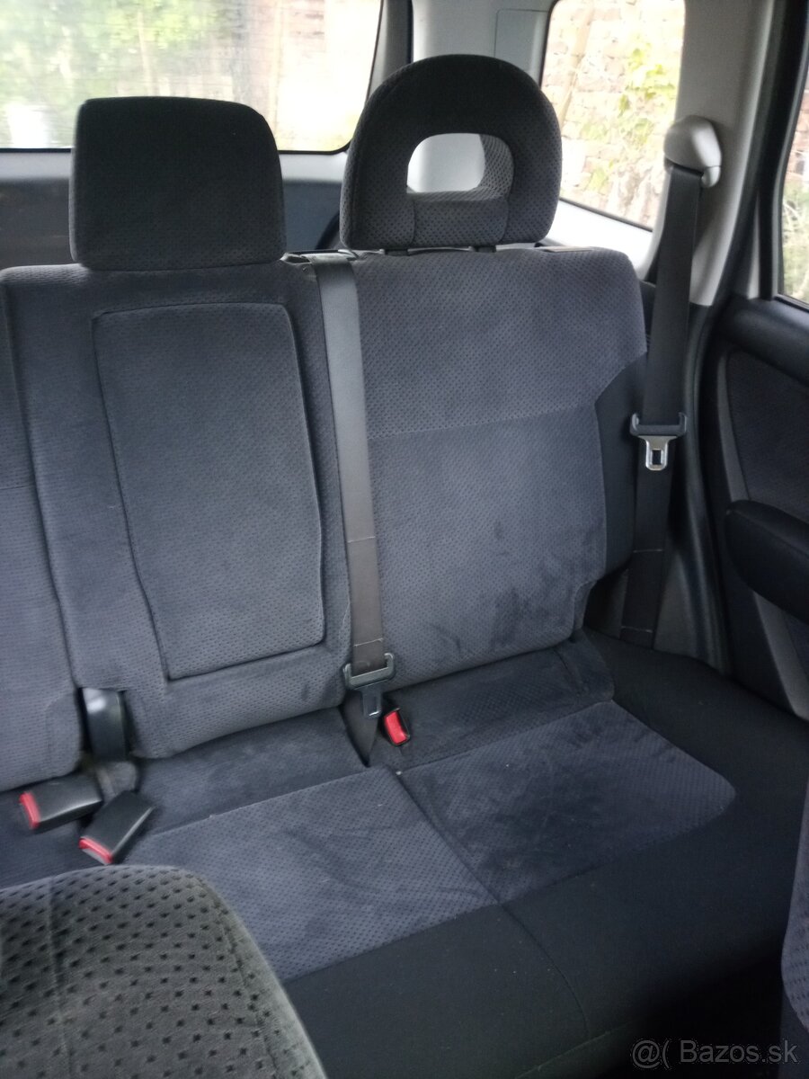 Mitsubishi Outlander 2.0i 4x4 wd - 3