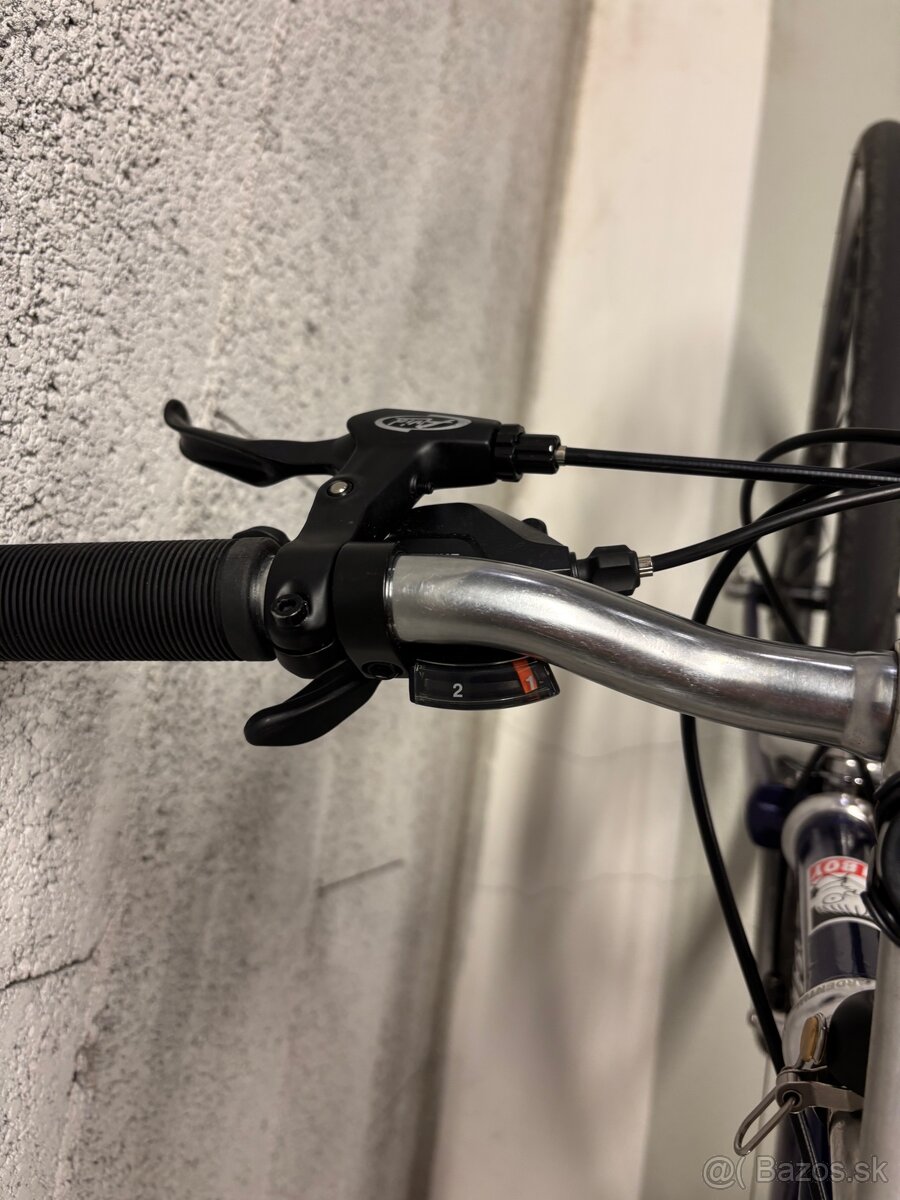 Commuter - 3