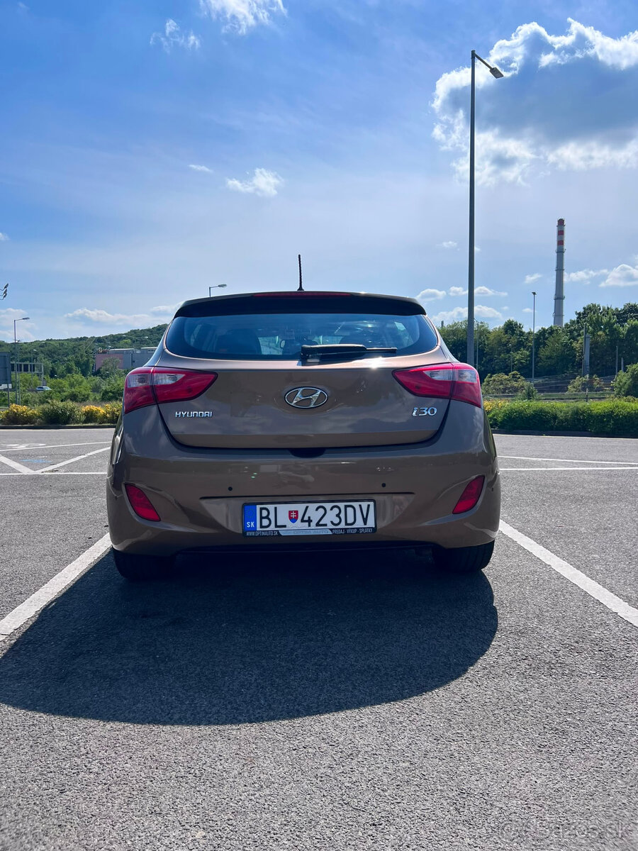 Hyiundai i 30 - 2012 - 3
