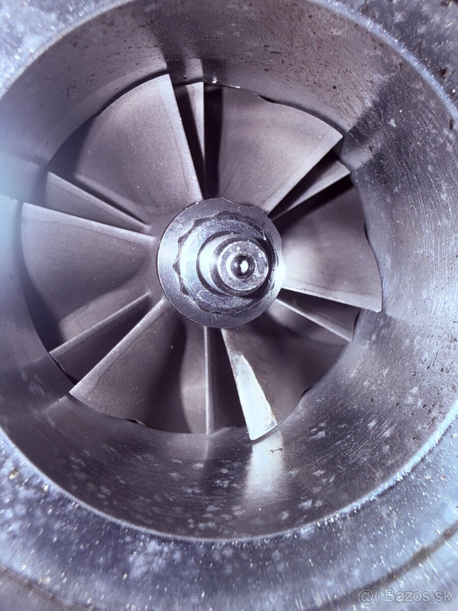 Turbo na T5 2.5 128kw - 3