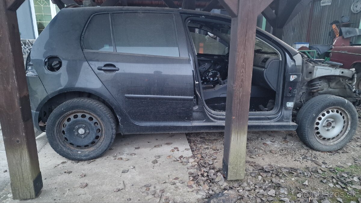 VW GOLF V UNITED NA DIELY - 3