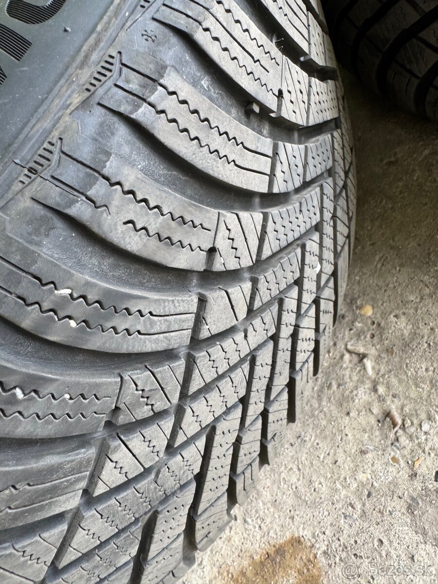 Kolesa bmw 5x120 225/55/R17 - 3