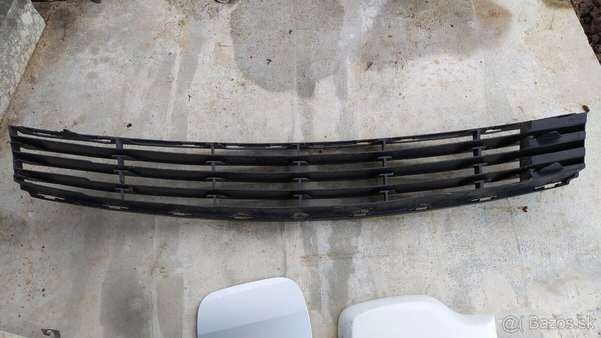 Maska-mriežka Renault Clio 3 2005-2008 - 3