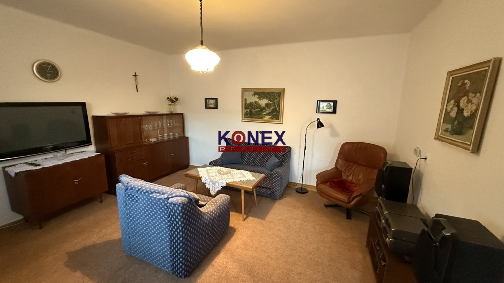 SKVELÁ PONUKA - RODINNÝ DOM v obľúbenej obci HRIADKY - 3