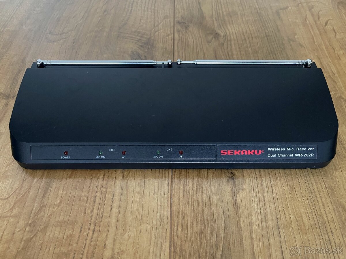 Sekaku WR‑202R – dvojkanálový bezdrôtový mikrofónny set s VX - 3