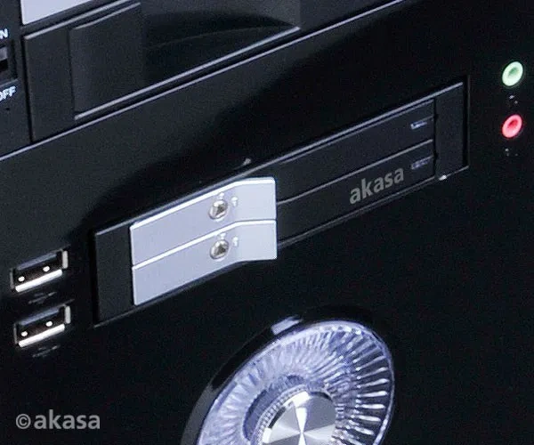 AKASA Lokstor M21 - 3
