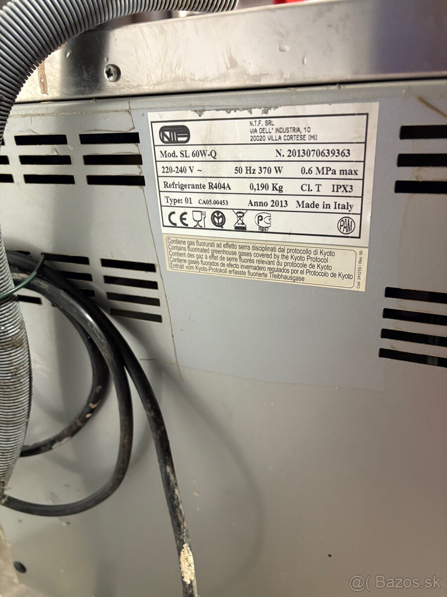 Predám Výrobník ľadu - nemrazí - 3