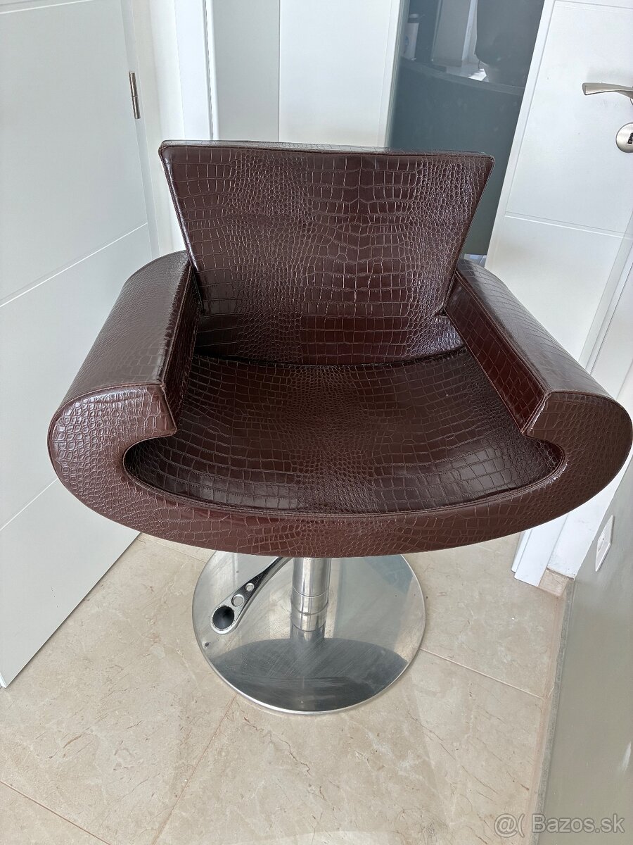 Kadernicke kreslá - 3