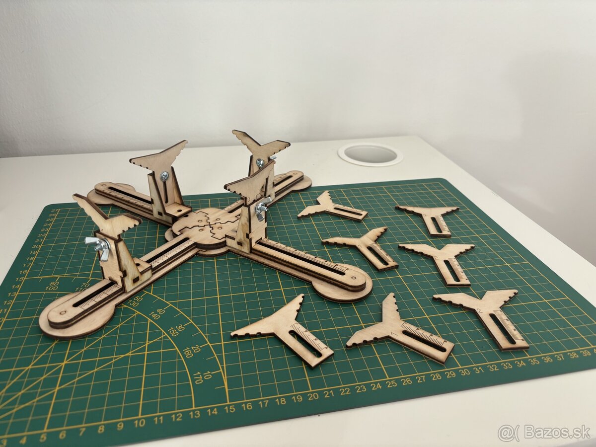 Stojan na modely lietadiel - 3
