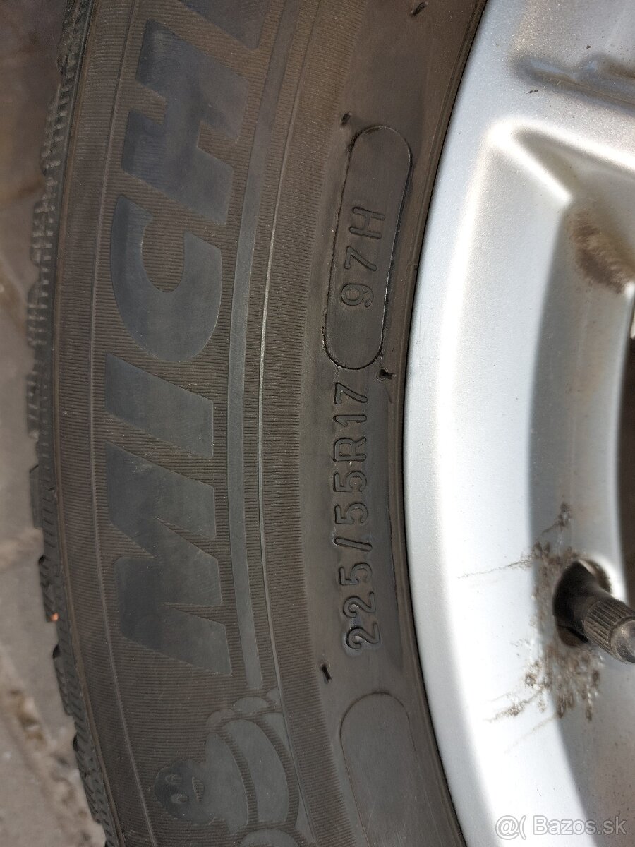 Predám zimné pneumatiky 225/55R17 97H - 3