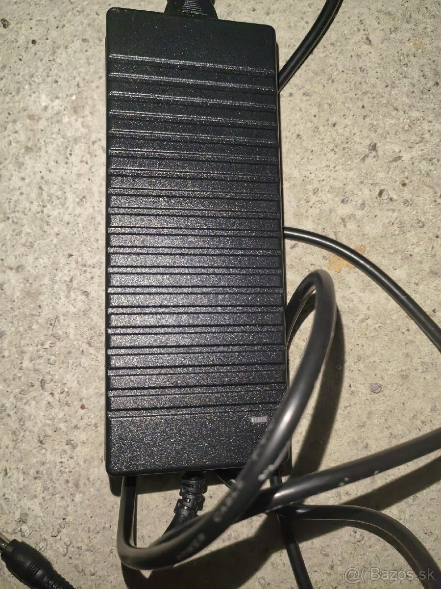 12v 10a adapter DC Novy 100W - 3