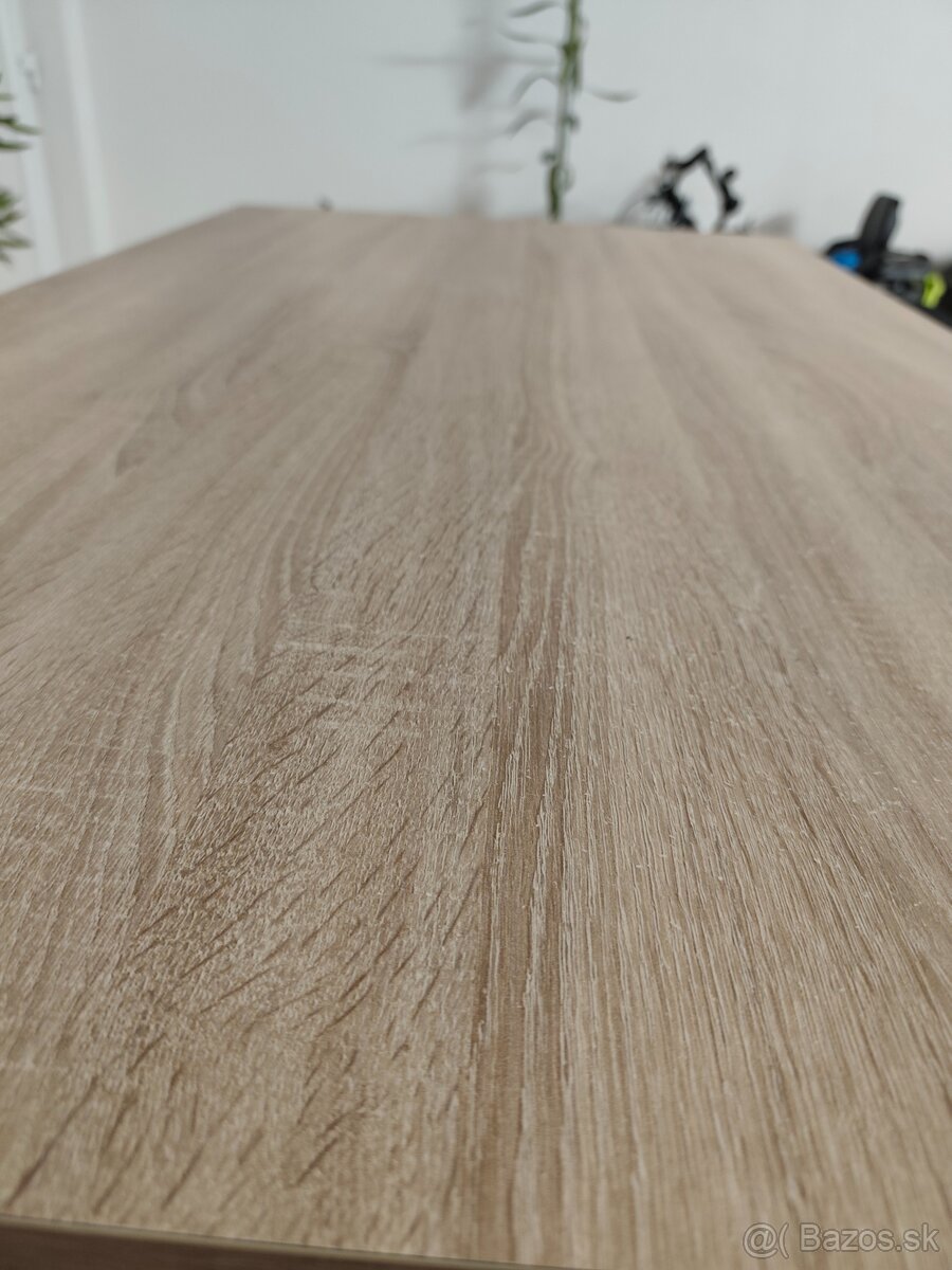 Jedálenský stôl - 3