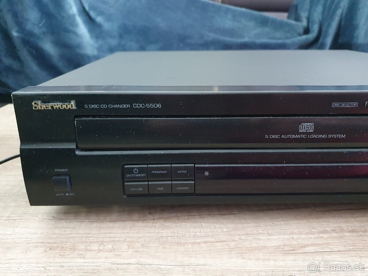 Sherwood CDC-5506 CD menič na 5 CD, Mp3, USB - 3
