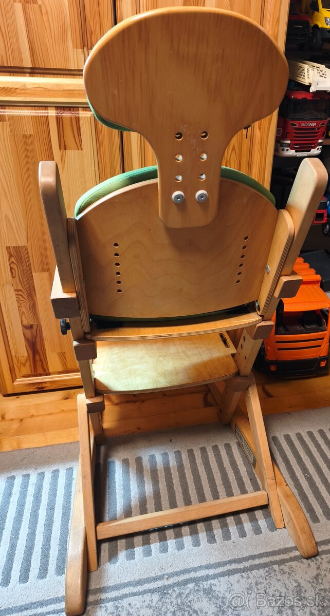 Rastúca stolička drevená - 3