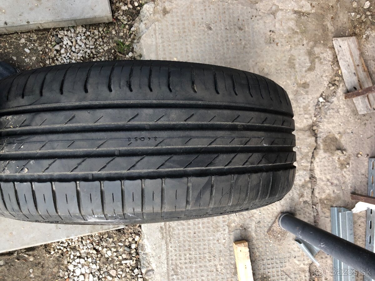Predám pneumatiky NOKIAN 205/55 r16 - 3