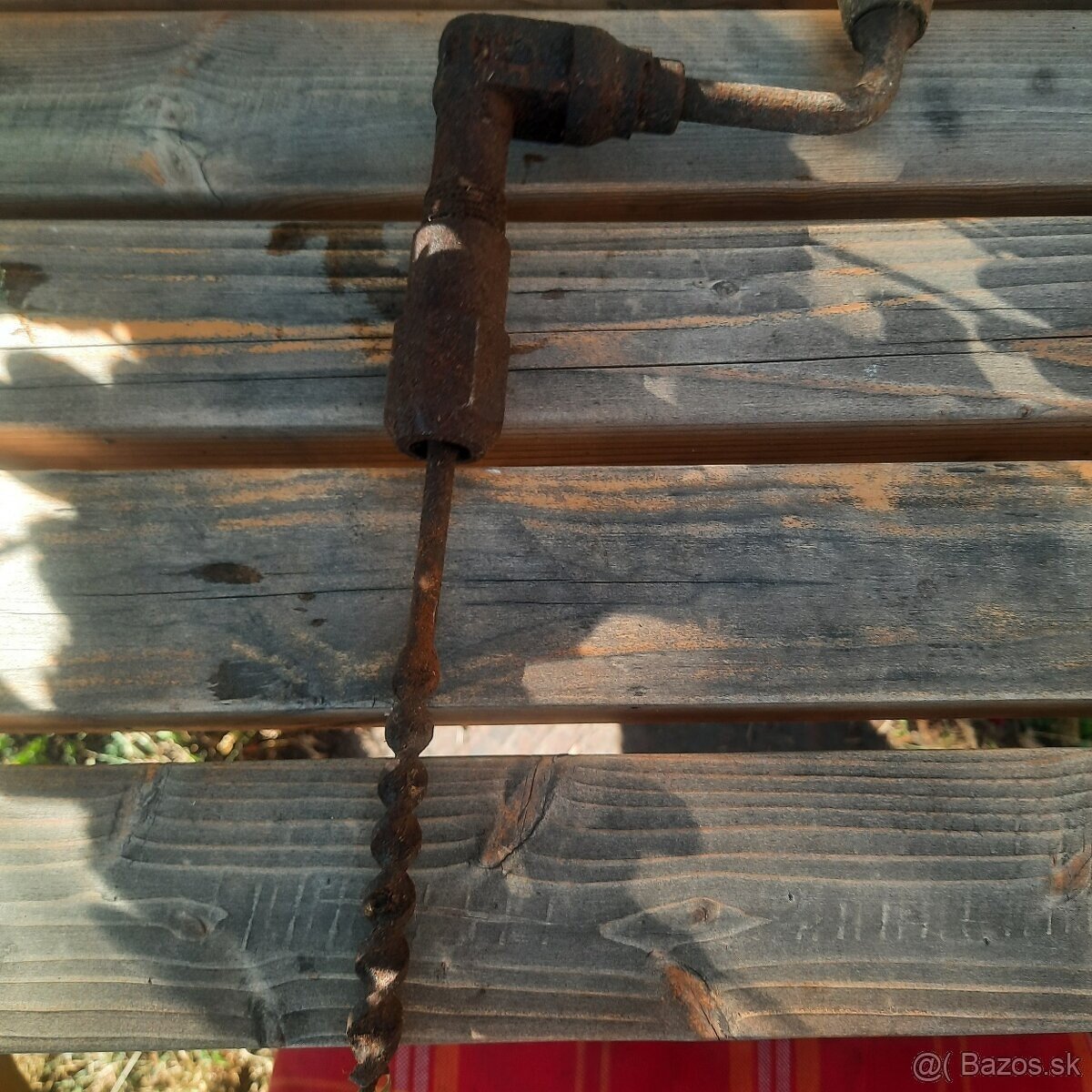 Ručná historická vŕtačka, nebožiec - 3